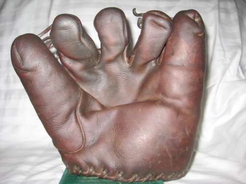 Spalding AS The Giant Front